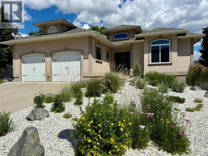 2180 BRYCEN Place, Grand Forks