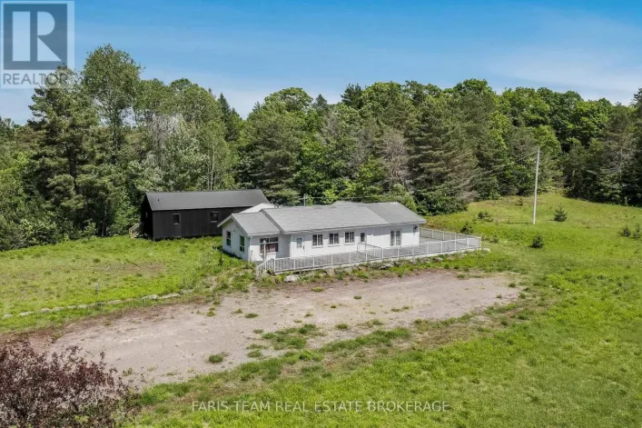 2180-2186 HWY 141, Muskoka Lakes