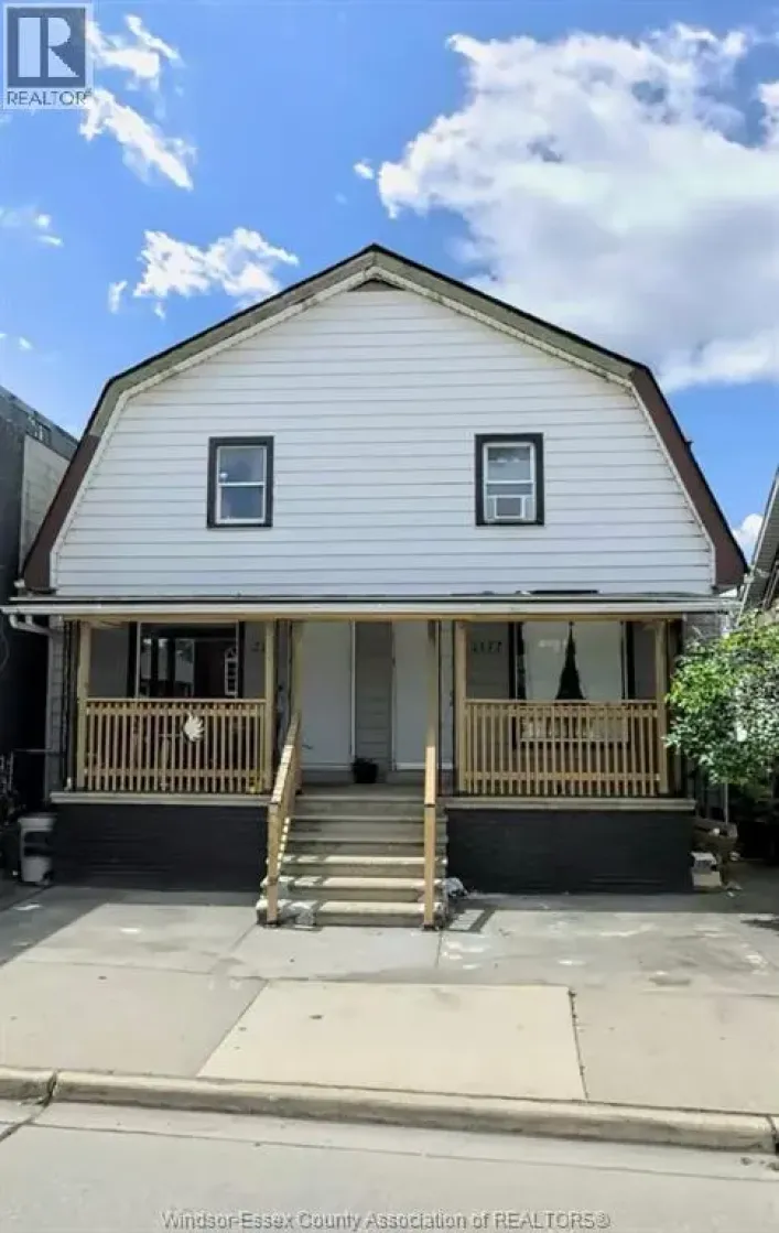 2181 HOWARD AVENUE, Windsor