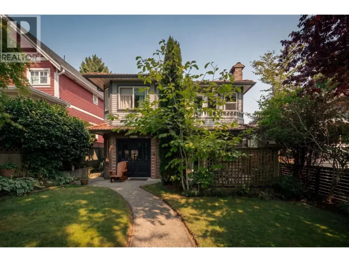 2183 NAPIER STREET, Vancouver