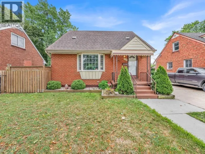 2187 GIRARDOT, Windsor