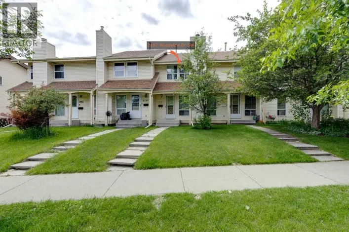 2187 Woodview Drive SW, Calgary
