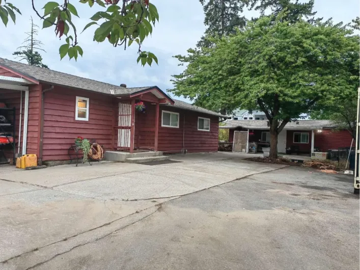 21879 16 AVENUE, Langley