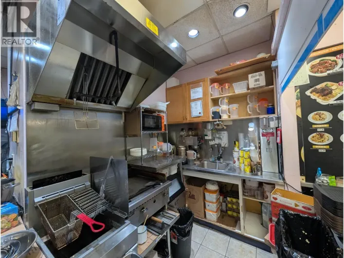 2188 8700 MCKIM WAY, Richmond