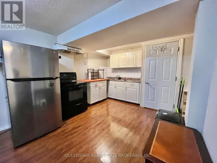 2-188 REED DRIVE, Ajax