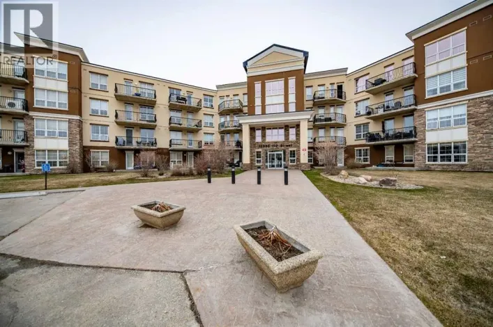 219, 12330 102 Street, Grande Prairie