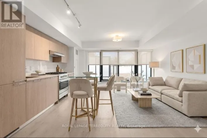 219 - 160 KINGSWAY CRESCENT, Toronto