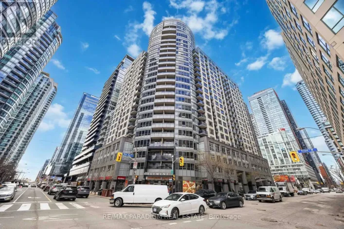 219 - 20 BLUE JAYS WAY, Toronto