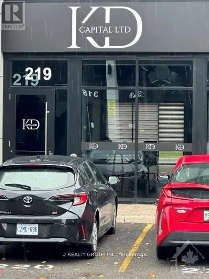 219 - 2310 ST LAURENT BOULEVARD, Ottawa