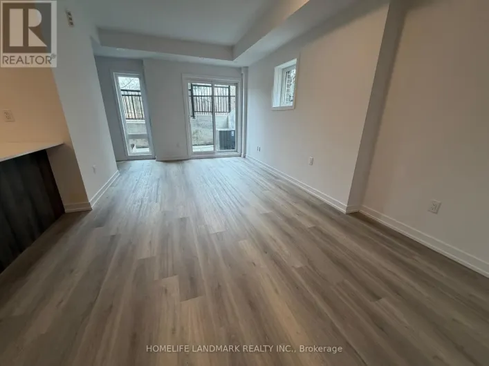 219 - 3 BANCROFT LANE, Richmond Hill