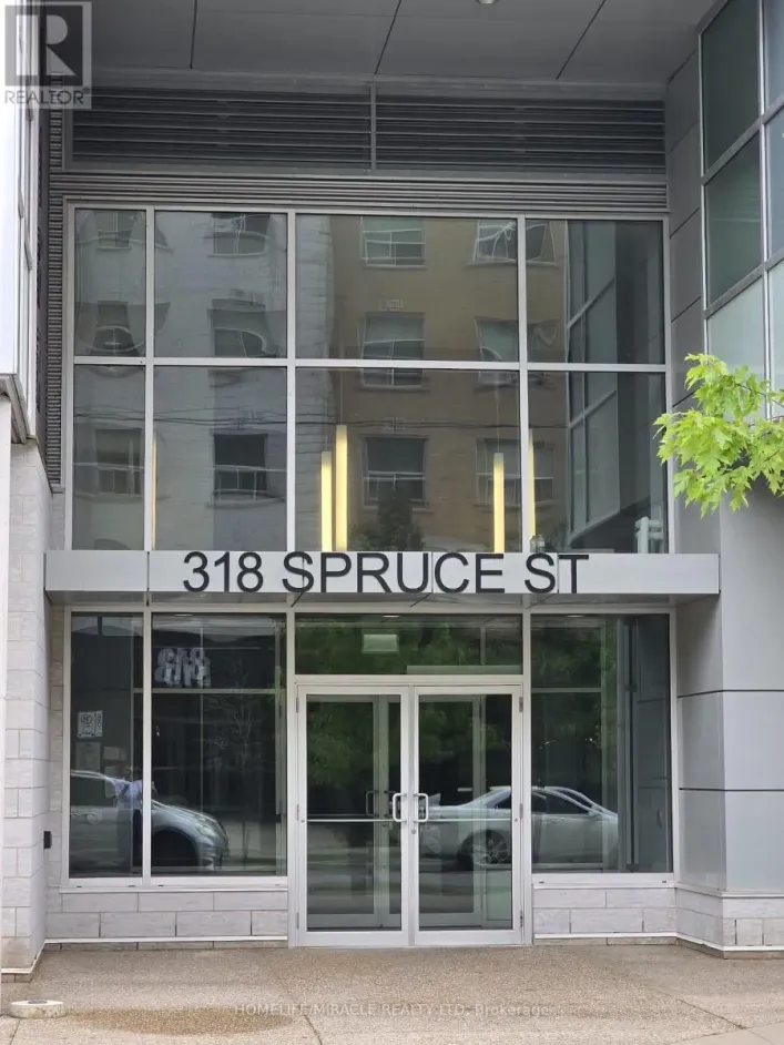 219 - 318 SPRUCE STREET, Waterloo