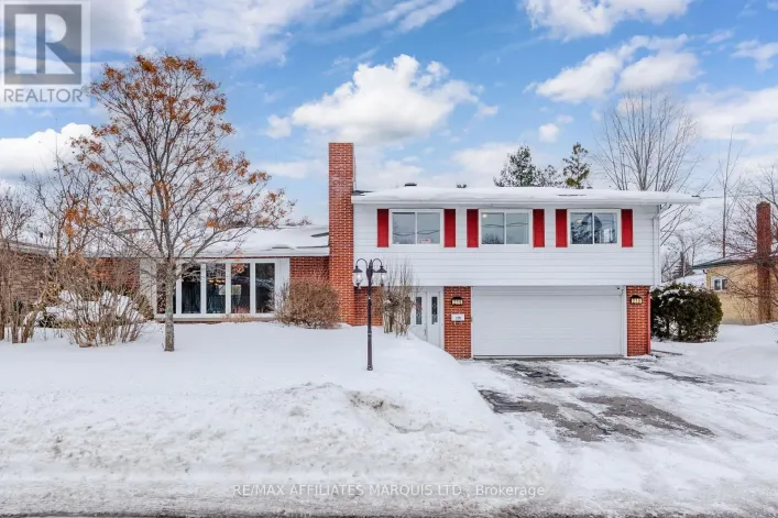 219 PESCOD AVENUE, Cornwall