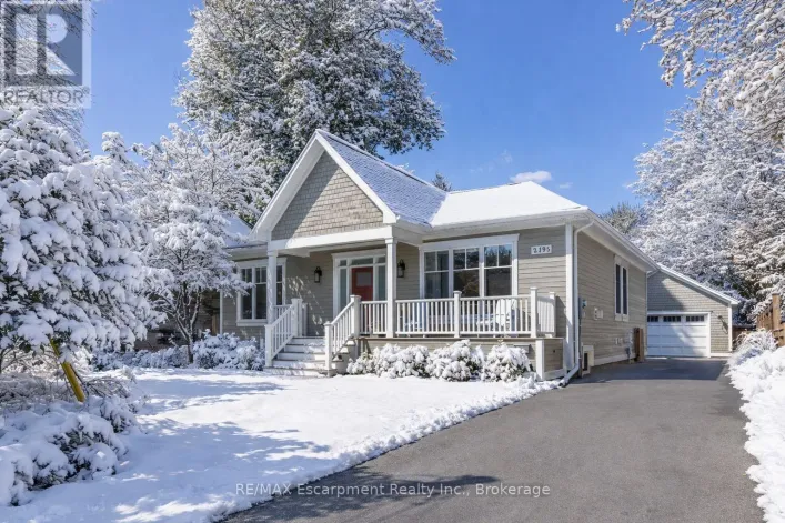 2195 COURTLAND DRIVE, Burlington