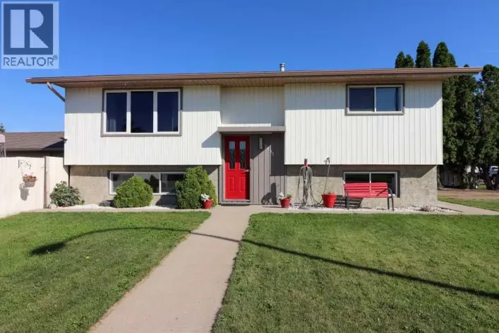 2195 Southview Drive SE, Medicine Hat