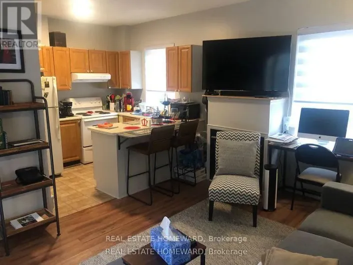 2196 QUEEN STREET E, Toronto