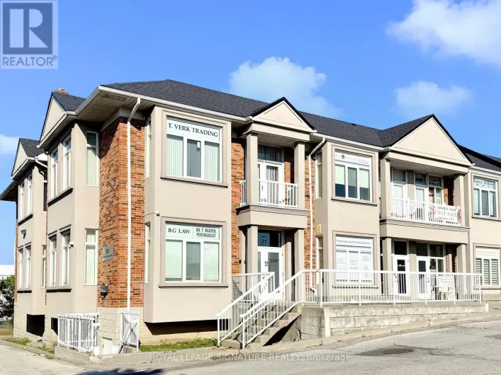 21L - 951 WILSON AVENUE, Toronto