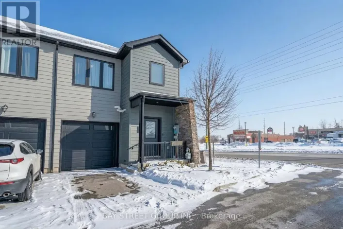 22 - 1 STONEHART LANE, Barrie