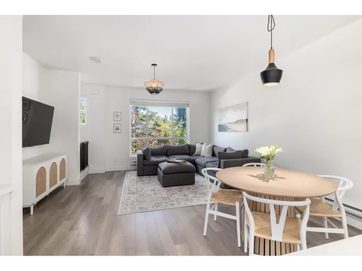 22 16760 25 AVENUE, Surrey