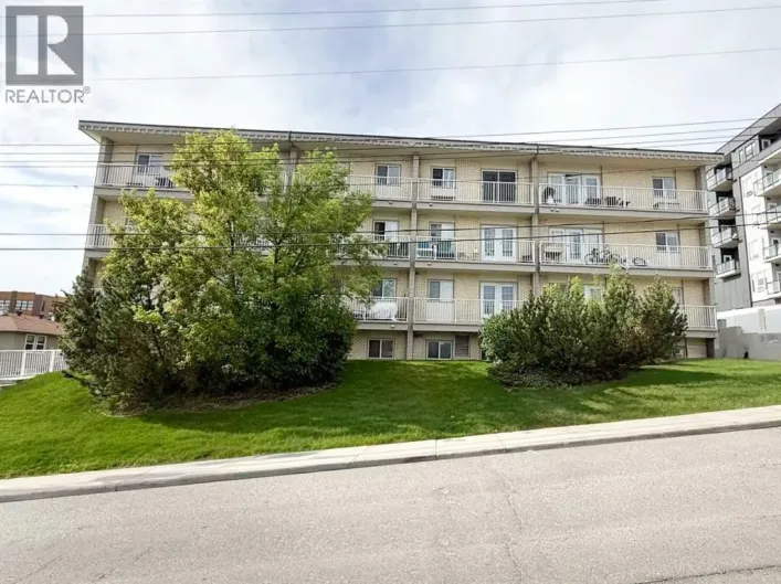 22, 1813 25 Avenue SW, Calgary