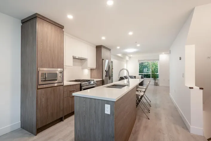 22 19749 55 AVENUE, Langley