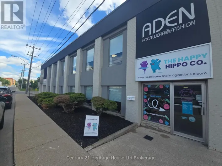 22 & 24 KENT STREET, Woodstock