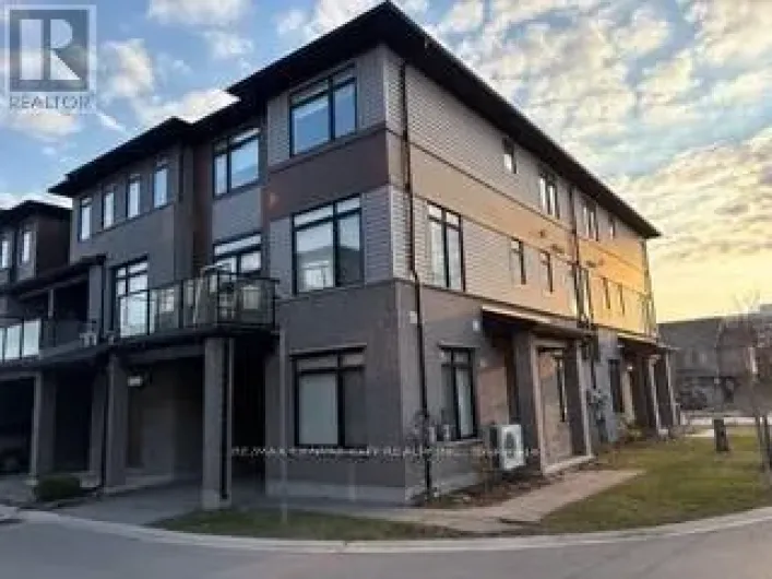 22 - 3260 SINGLETON AVENUE, London South
