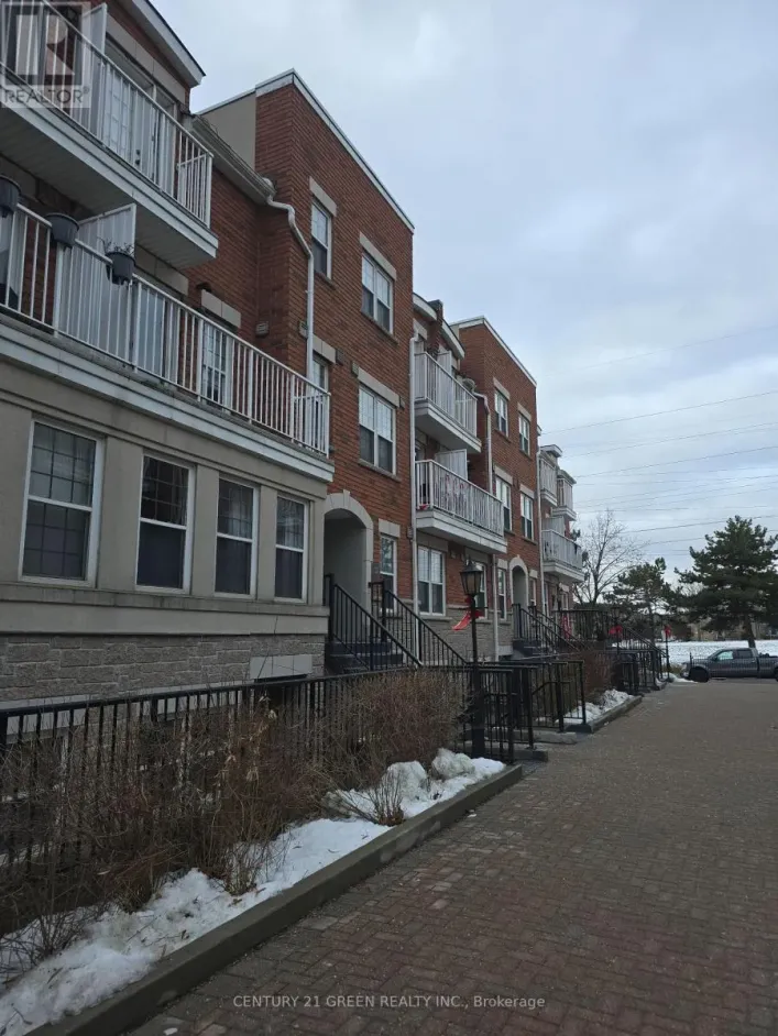 22 - 37 FOUR WINDS DRIVE, Toronto