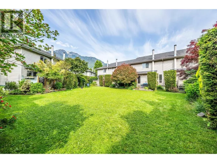 22 41449 GOVERNMENT ROAD, Squamish