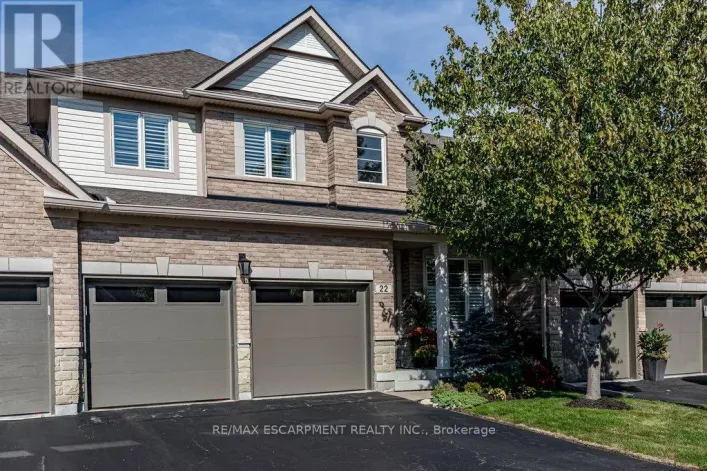 22 - 4220 SARAZEN DRIVE, Burlington
