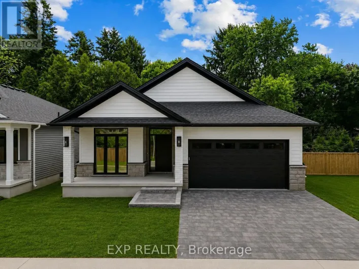 22 - 430 HEAD STREET N, Strathroy-Caradoc