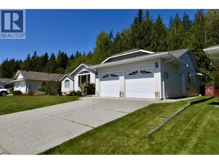 22 535 SHAW ROAD, Gibsons