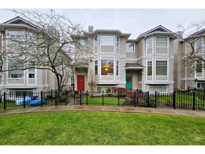 22 6518 121 STREET, Surrey