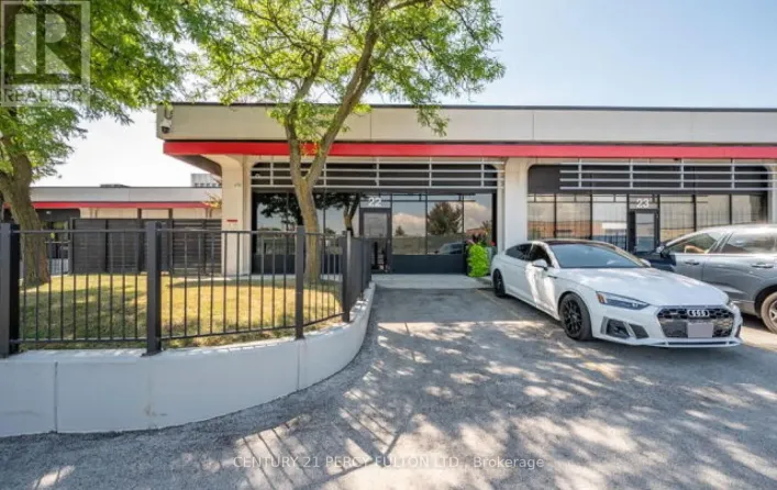 22 - 755 QUEENSWAY E, Mississauga