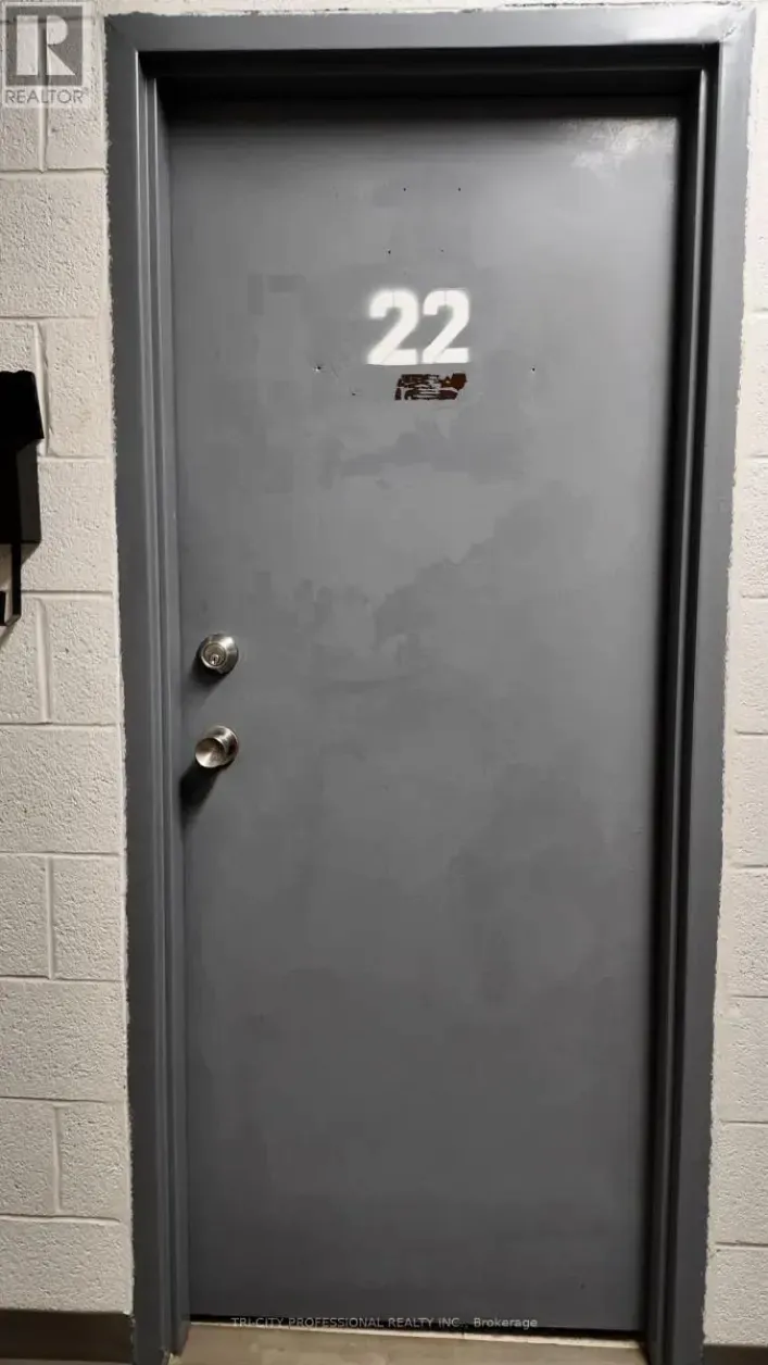 22 - 8 MELANIE DRIVE, Brampton