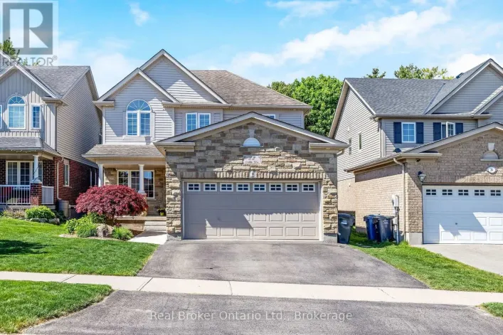 22 ATTO DRIVE, Guelph