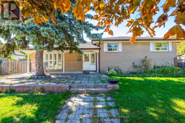 22 BRIGHTSIDE DRIVE, Toronto