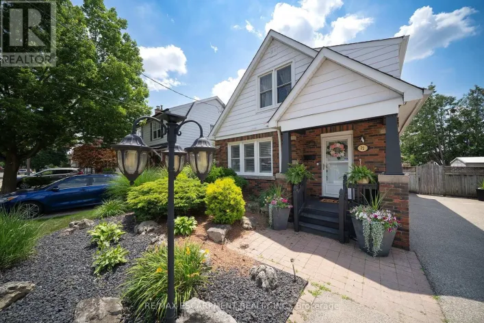 22 BURWELL STREET, Brantford