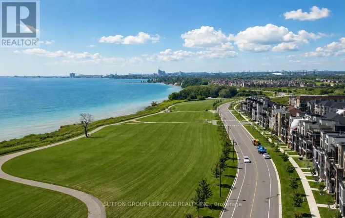 22 C LOOKOUT DRIVE, Clarington