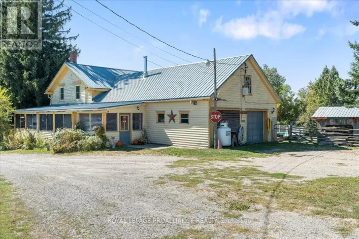 22 CARSON ROAD, Centre Hastings