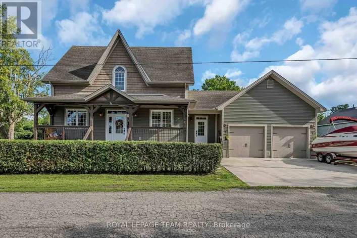 22 CENTRE STREET, North Grenville