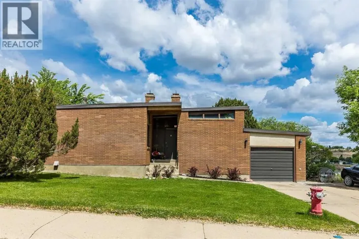 22 Chinook Drive SW, Medicine Hat