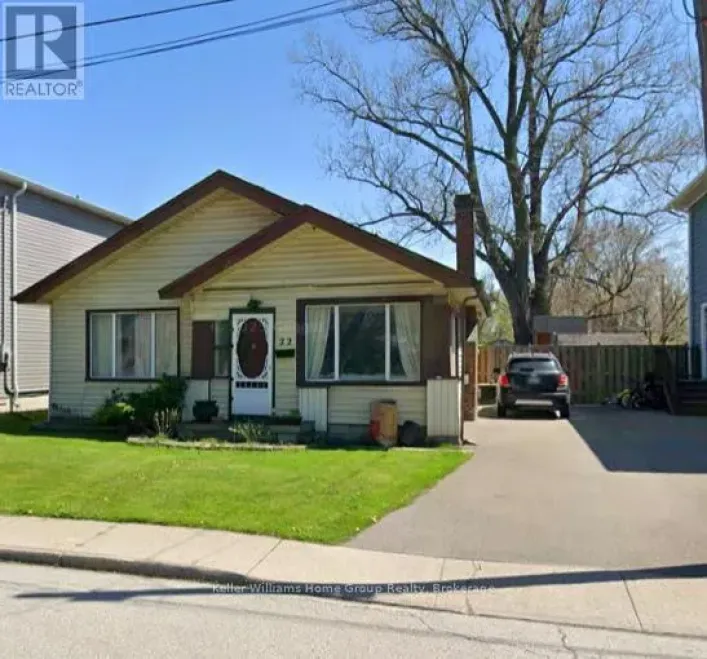 22 CLAIRE AVENUE, Hamilton