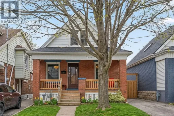 22 COPE Street, Hamilton