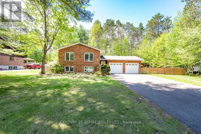 22 COUNTRY LANE, Petawawa