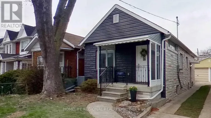 22 CRISCOE STREET, Toronto