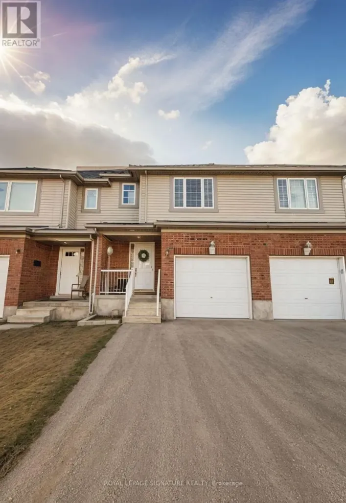 22 CURZON CRESCENT, Guelph