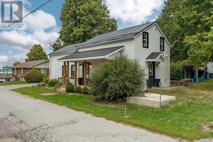 22 DEMILLE STREET, Prince Edward County