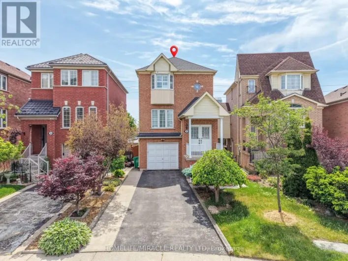 22 DOMENICO CRESCENT, Brampton