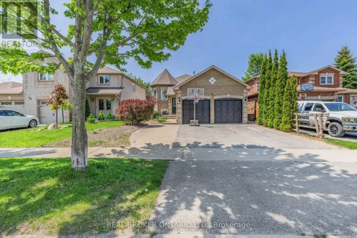 22 DYKSTRA DRIVE, Barrie