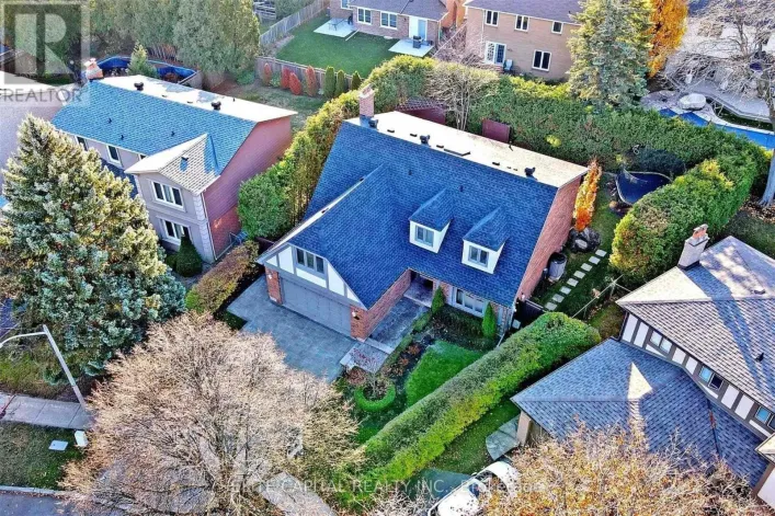 22 ELKPATH AVENUE, Toronto